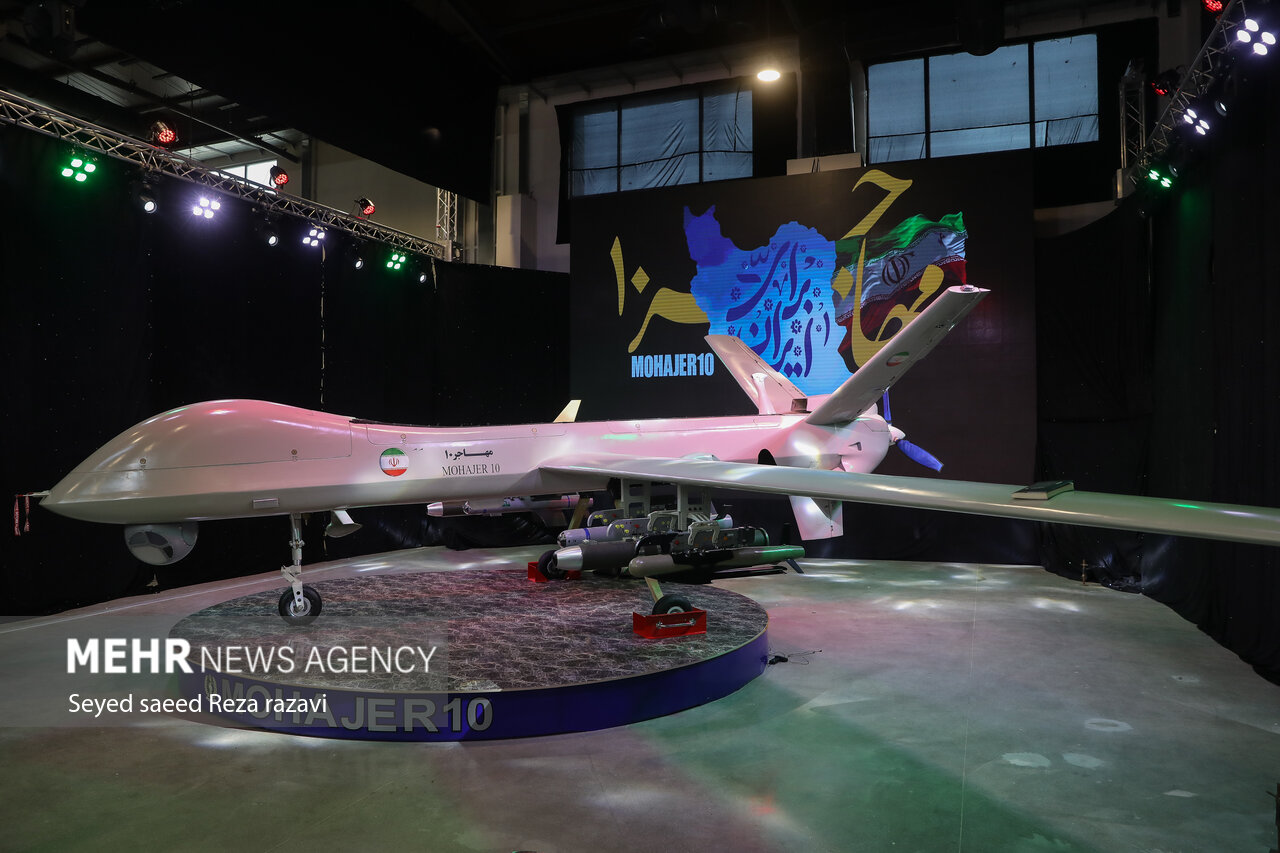 Iranian Ministry of Defense military exhibition in Tehran (020).jpg